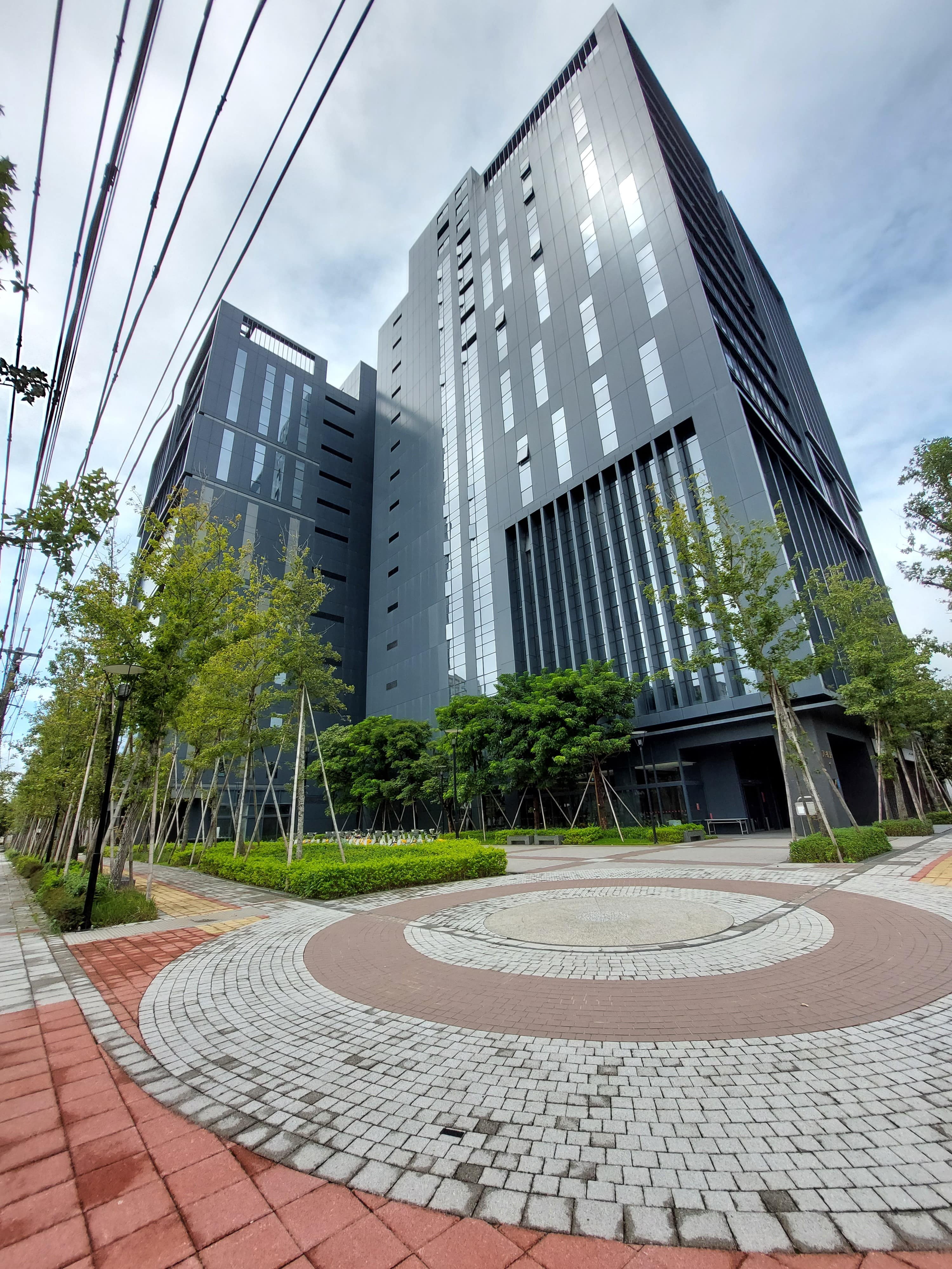 華南金公司認養綠美化