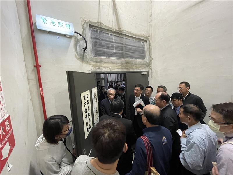 The Minister Without Portfolios randomly selected Orient Semiconductor Electronics, Ltd.’s semiconductor packaging and testing plant to inspect.