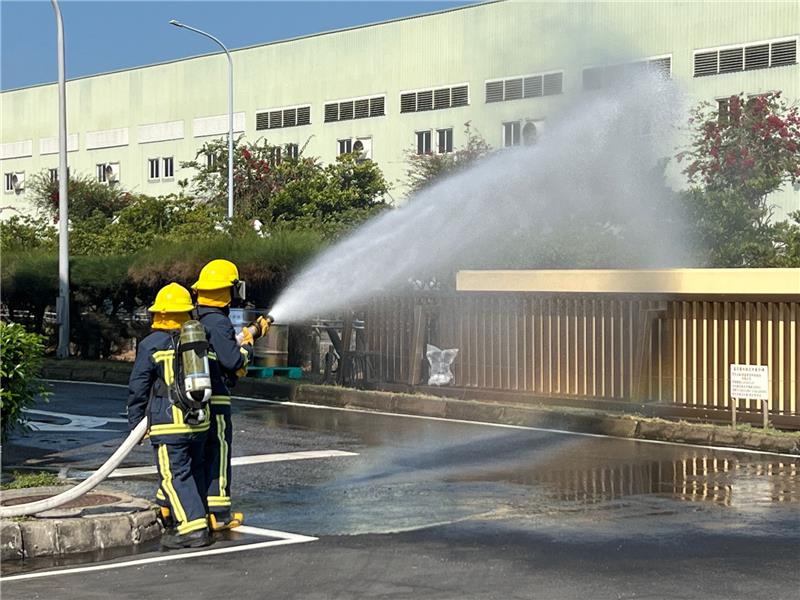 行政院災害防救辦公室視導科技產業園區複合式災害自主演練(理盛公司自主救災演練)