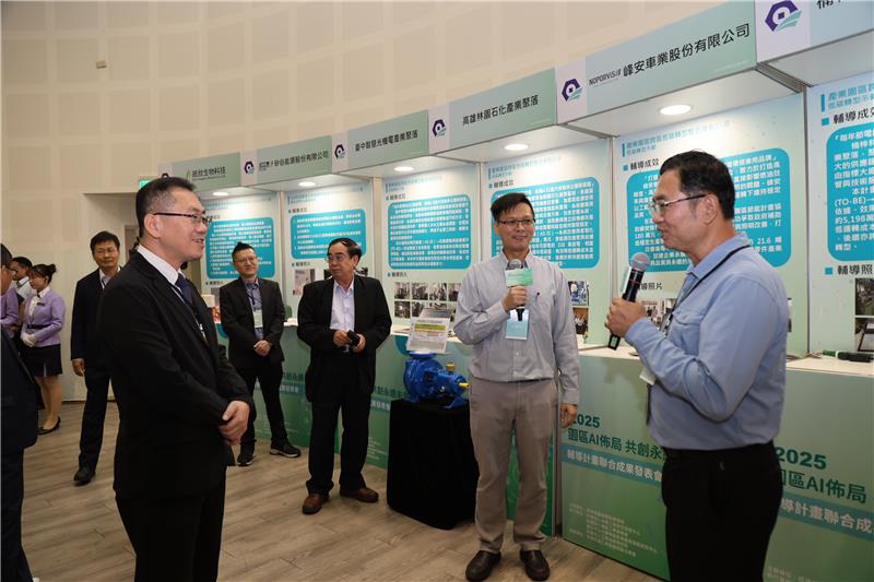 金屬中心團隊輔導日月光公司執行節能診斷廠務設備廢熱與廢冷回收再利用，提升用能效率與減碳成效