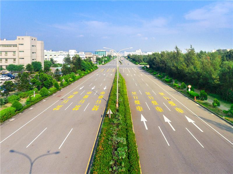 臺中港科技園區_管制站與綠美化園地