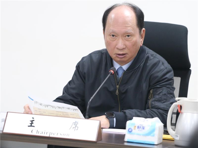 The Minister Without Portfolio of the Executive Yuan, Wu Ze-Chen, gives speech. 