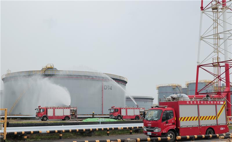 Fire brigade personnel from CPC’s Dalin Refinery conduct a protective cooling drill using a fire monitor.